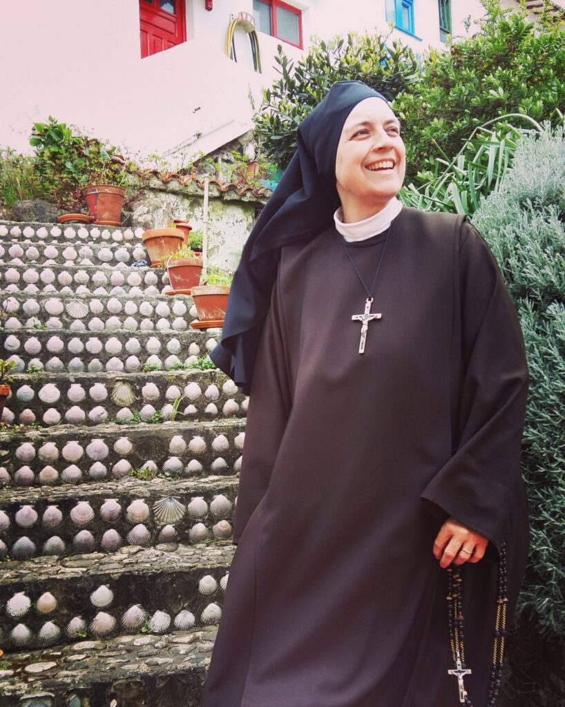 Soy mujer cristiana consagrada