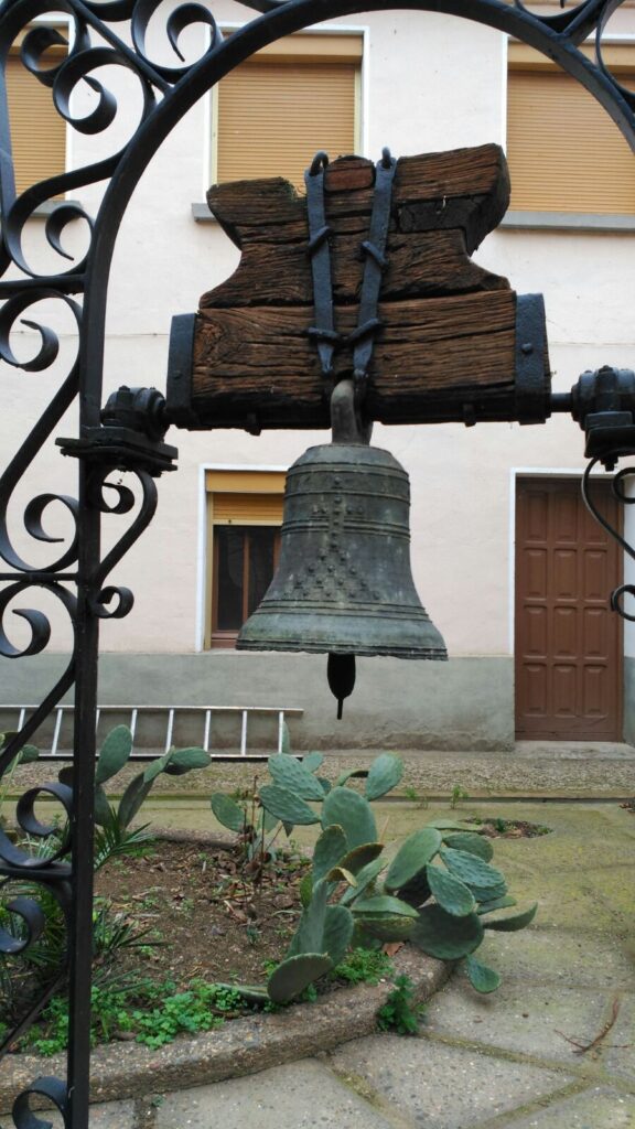 Necesidad ineludible de amarse